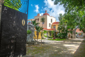 VILLA RODA Luxury & Art